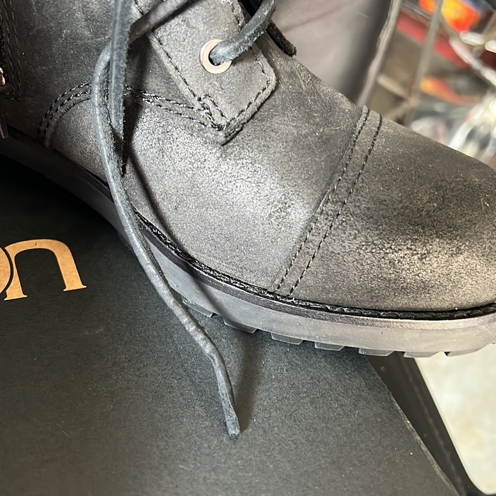 Ugg 🥾 - Picture 10 of 10